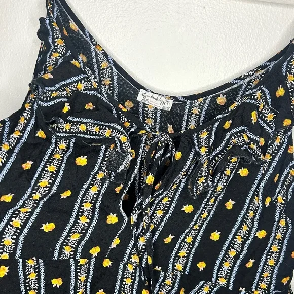 Free People black floral ruffle tank top - Picture 4 of 6